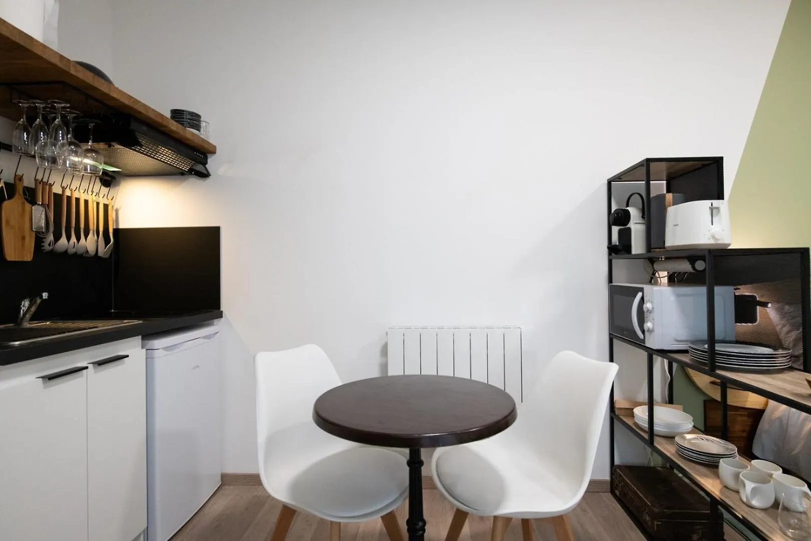 Lägenhet Suite Kella Tassin - Beau Studio Renove